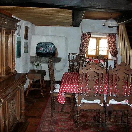 La Timoniere Apartment *