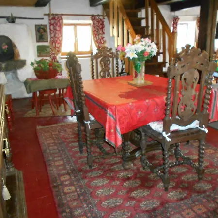 La Timoniere *